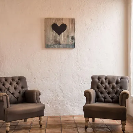 Th - Borgo Di Fiuzzi & 리조트