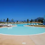 Th - Borgo Di Fiuzzi & 4*