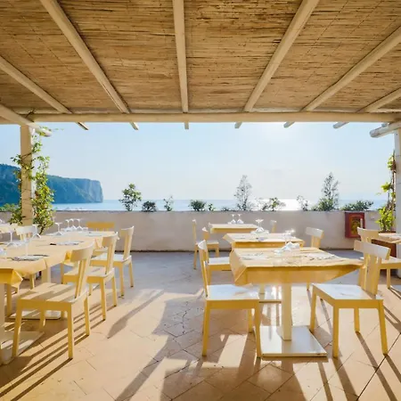 Borgo Di Fiuzzi & Resort