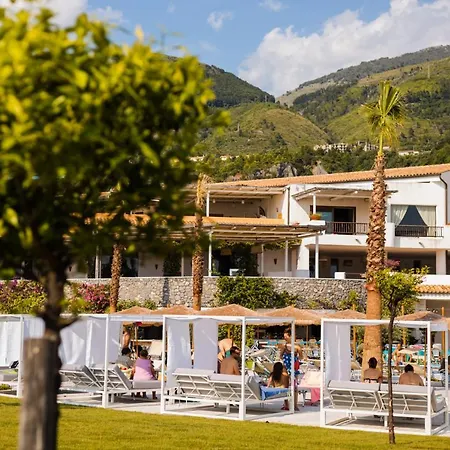 Borgo Di Fiuzzi & Resort
