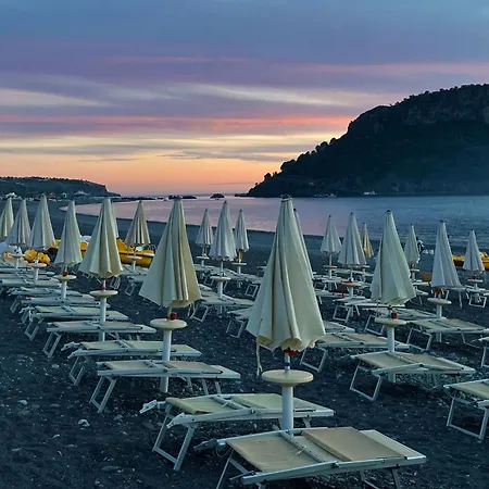 Borgo Di Fiuzzi &