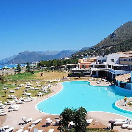 Borgo Di Fiuzzi & Resort 4*