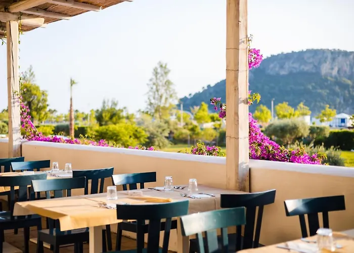 Resort Th - Borgo Di Fiuzzi & 4*