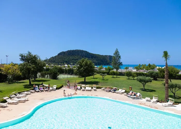 Th - Borgo Di Fiuzzi & リゾート 4*