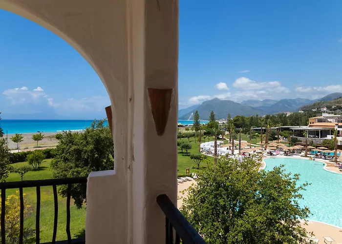 Resort Th - Borgo Di Fiuzzi &