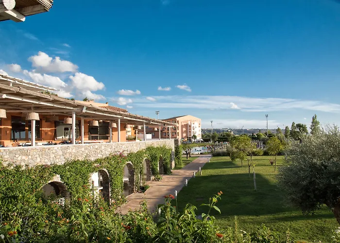 リゾート Th - Borgo Di Fiuzzi & 4*